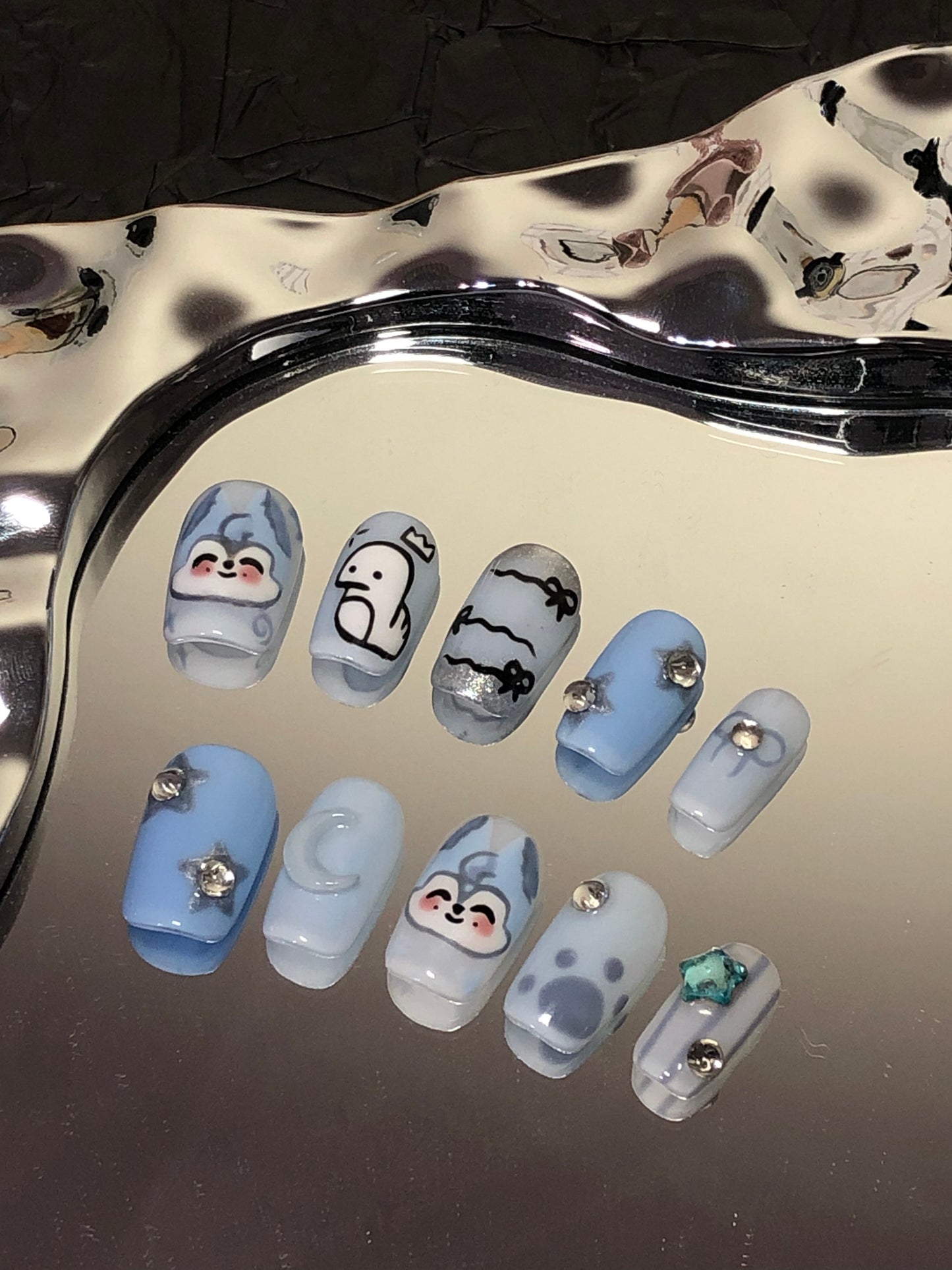 Star Light Wolf Channie Handmade Press On Nail
