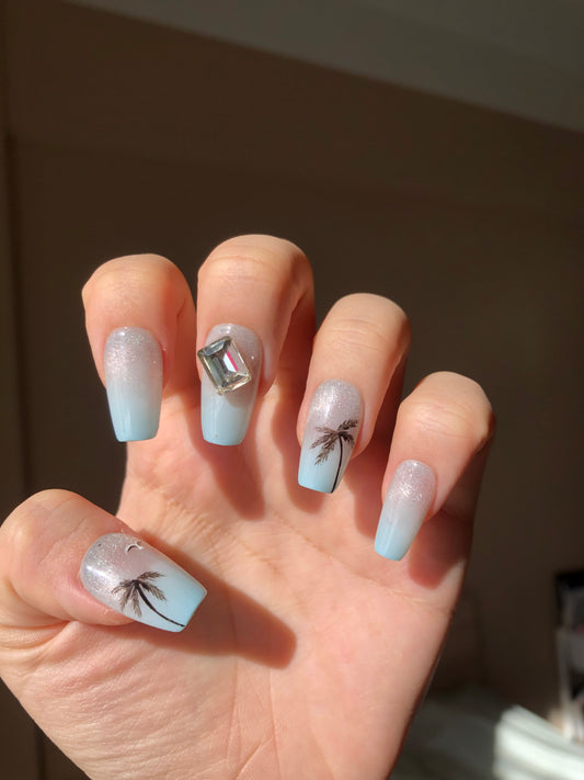 Shining Coconut Shadow Press On Nail